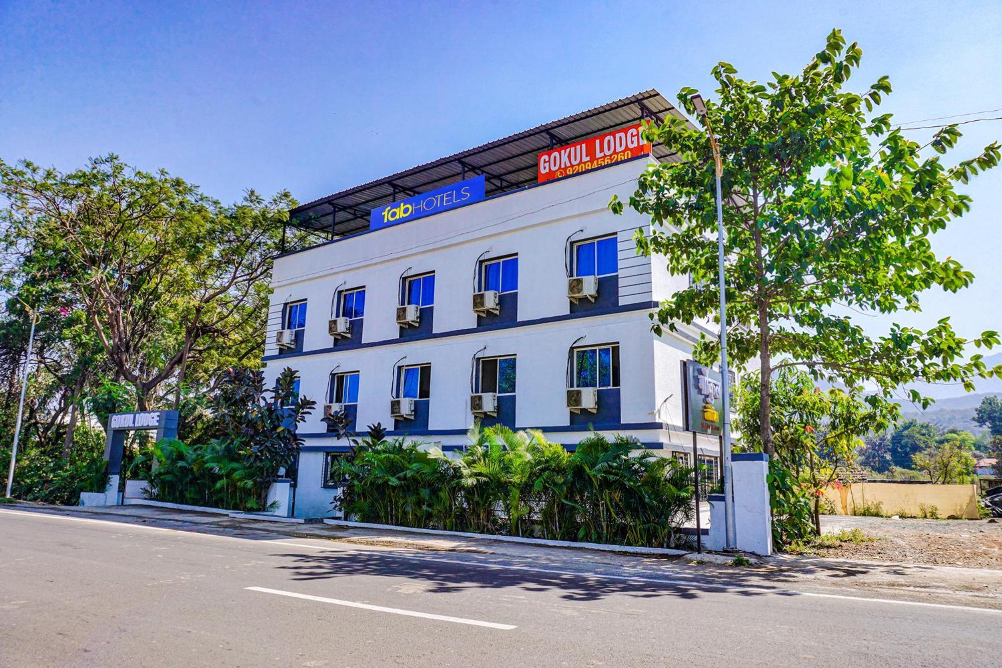 Fabhotel Gokul Lodge Gorhe Khurd Zewnętrze zdjęcie